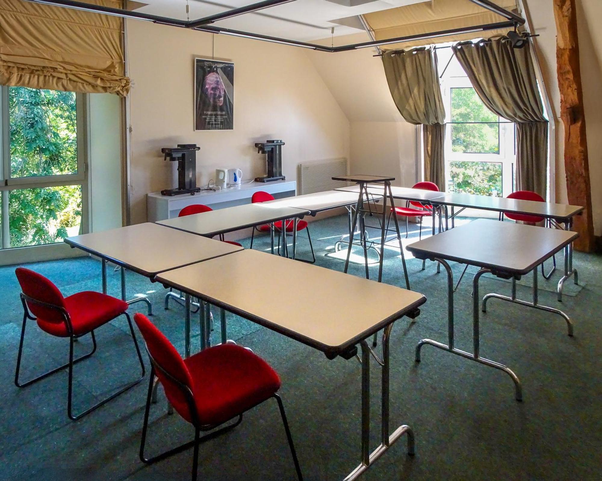 Logis Le Relais Fleuri Hotel Sauvigny-le-Bois Eksteriør billede